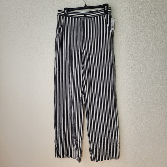 New $375 Equipment Femme Aeslin Striped 100% Silk Straight Pant Sz 2 Black White - Picture 4 of 11